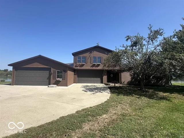 $695,500 | 12349 Scenic Circle, Loogootee, IN 47553