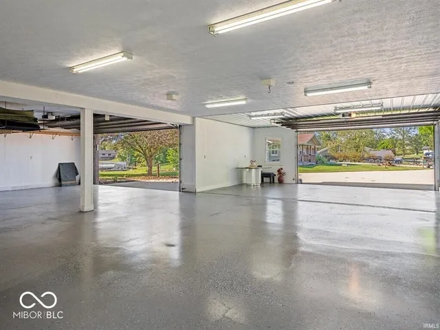 $695,500 | 12349 Scenic Circle, Loogootee, IN 47553