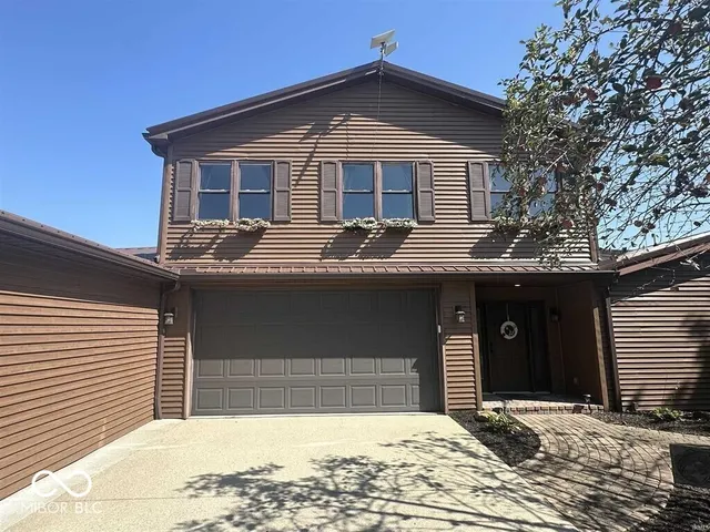 $695,500 | 12349 Scenic Circle, Loogootee, IN 47553