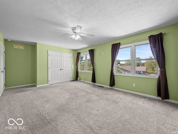 $695,500 | 12349 Scenic Circle, Loogootee, IN 47553