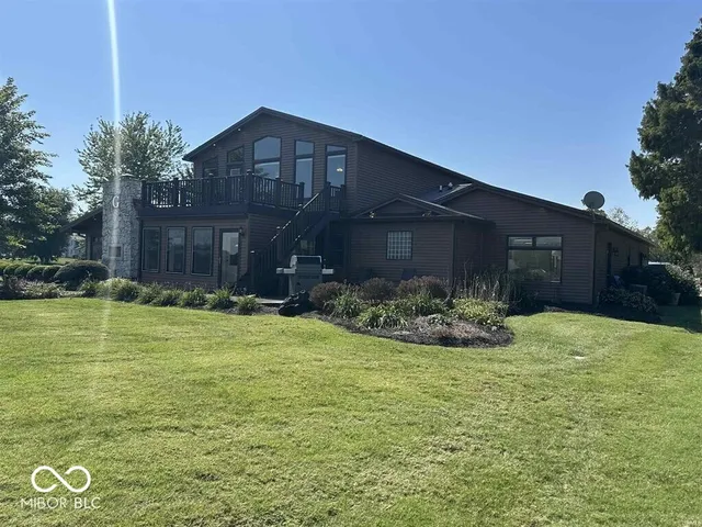 $695,500 | 12349 Scenic Circle, Loogootee, IN 47553
