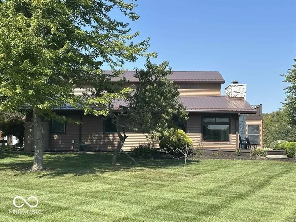 $695,500 | 12349 Scenic Circle, Loogootee, IN 47553