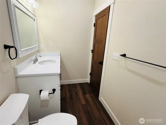 $595,000 | 21 East Eastwood Lane, Union, WA 98592