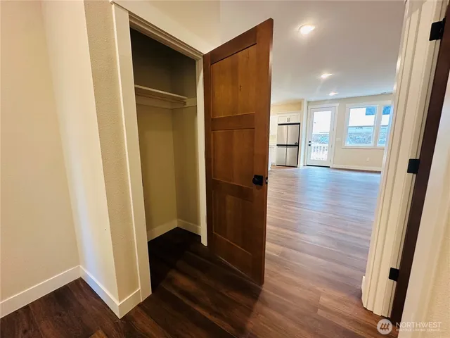 $595,000 | 21 East Eastwood Lane, Union, WA 98592