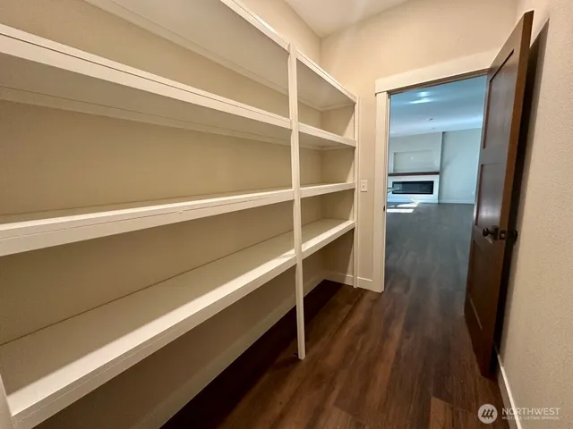 $595,000 | 21 East Eastwood Lane, Union, WA 98592