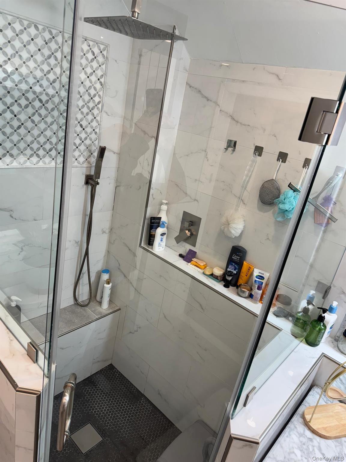 48 Jefferson Road Farmingdale, NY 11735 - Photo 2 of 22