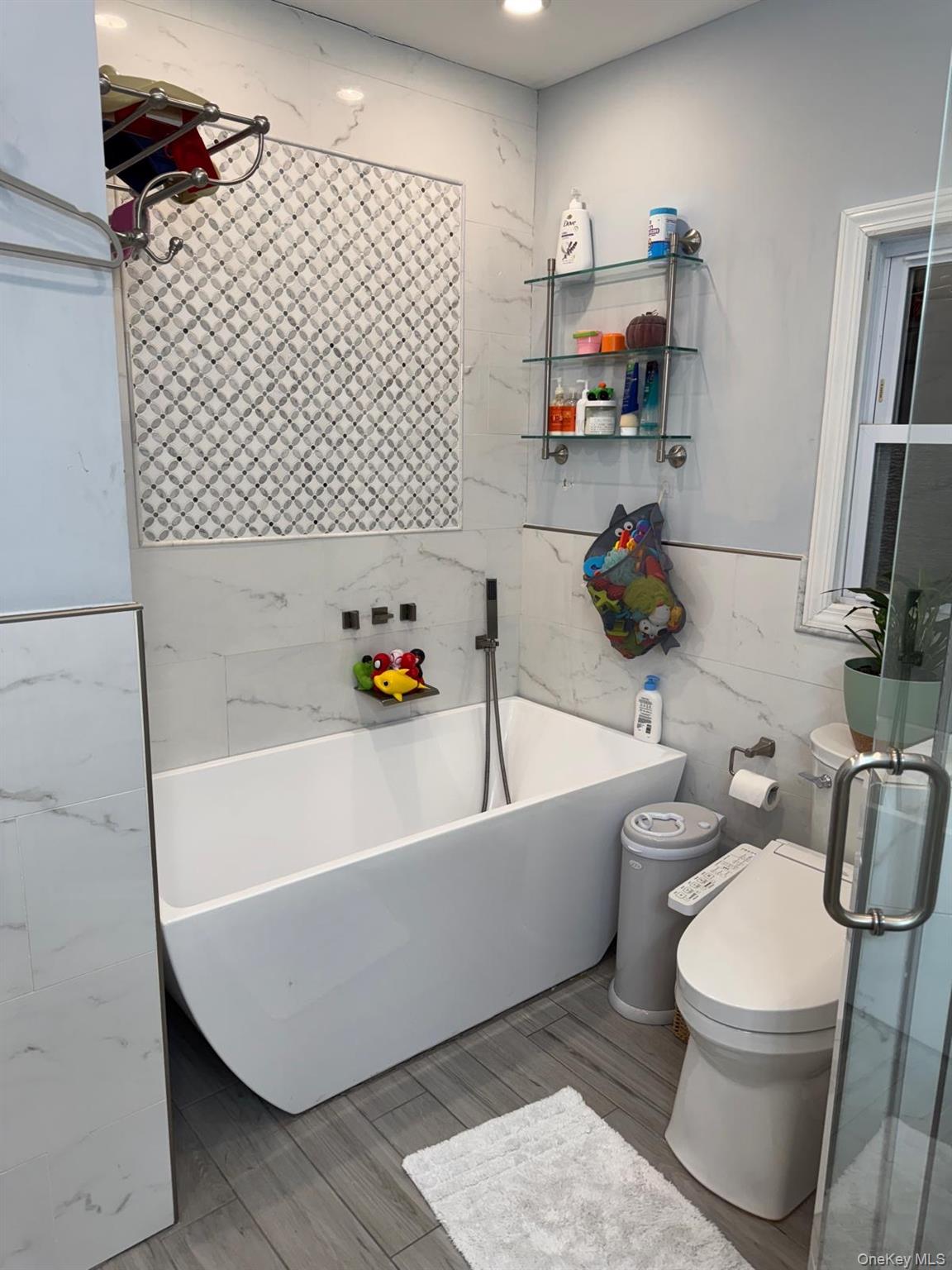 48 Jefferson Road Farmingdale, NY 11735 - Photo 8 of 22