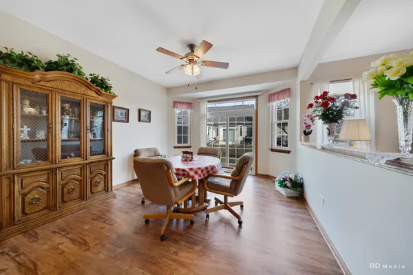 $329,000 | 21400 Mays Lake Drive, Crest Hill, IL 60403