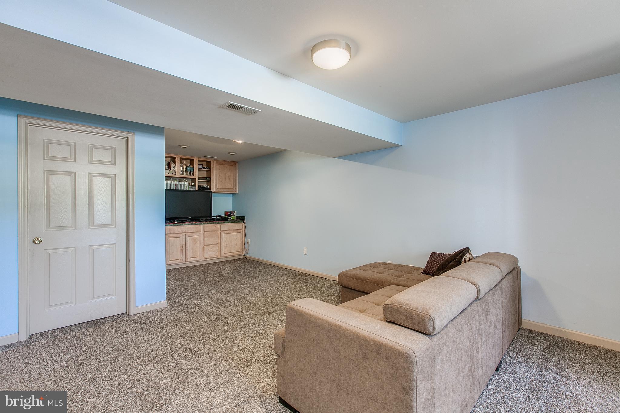 106 Sentry Ridge Smithsburg, MD 21783 - Photo 20 of 24 Family Room