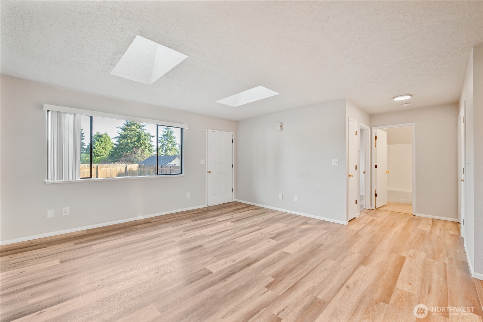 2 Burdick Place, Unit C/D Longview, WA 98632 - Photo 5 of 30