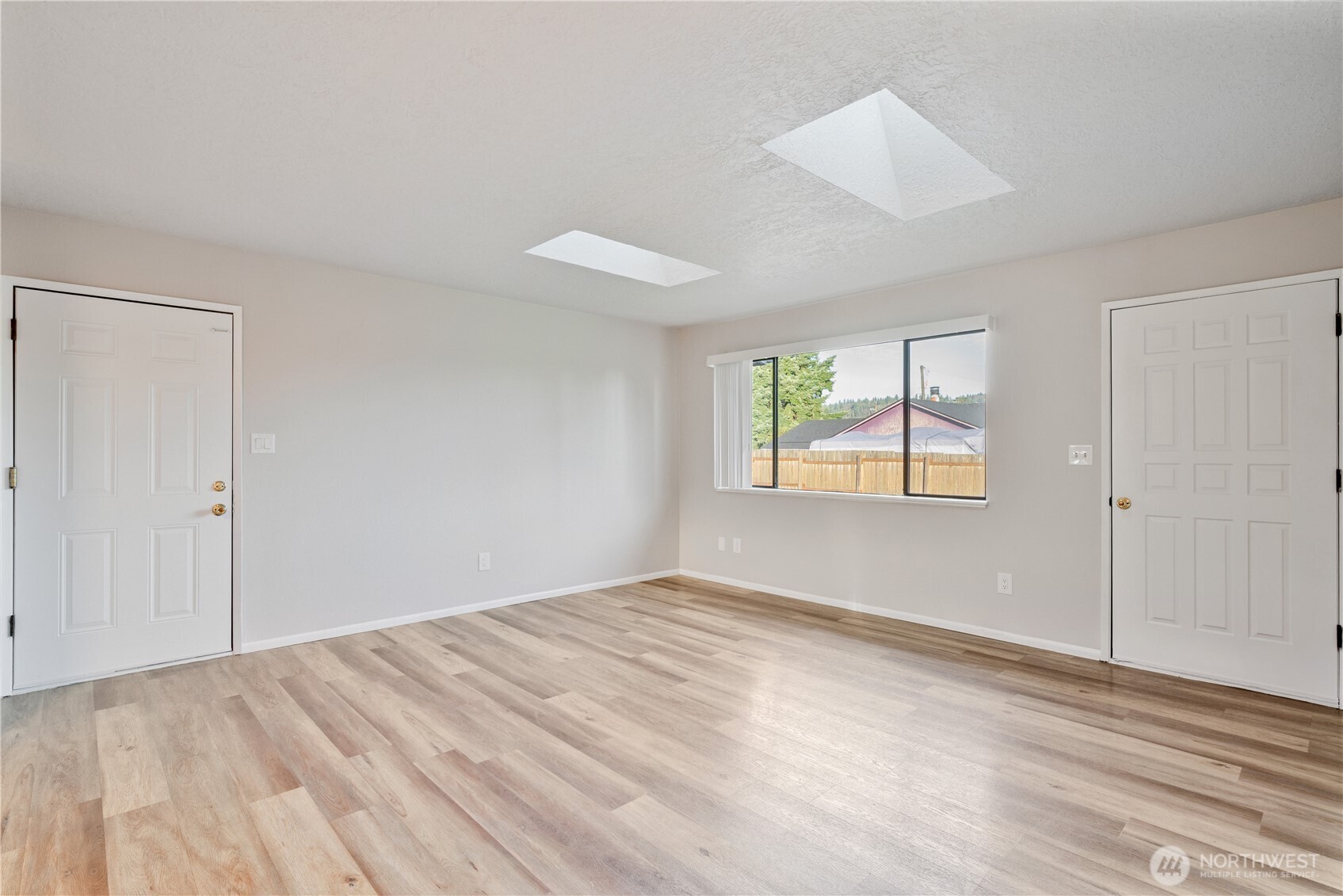 2 Burdick Place, Unit C/D Longview, WA 98632 - Photo 6 of 30