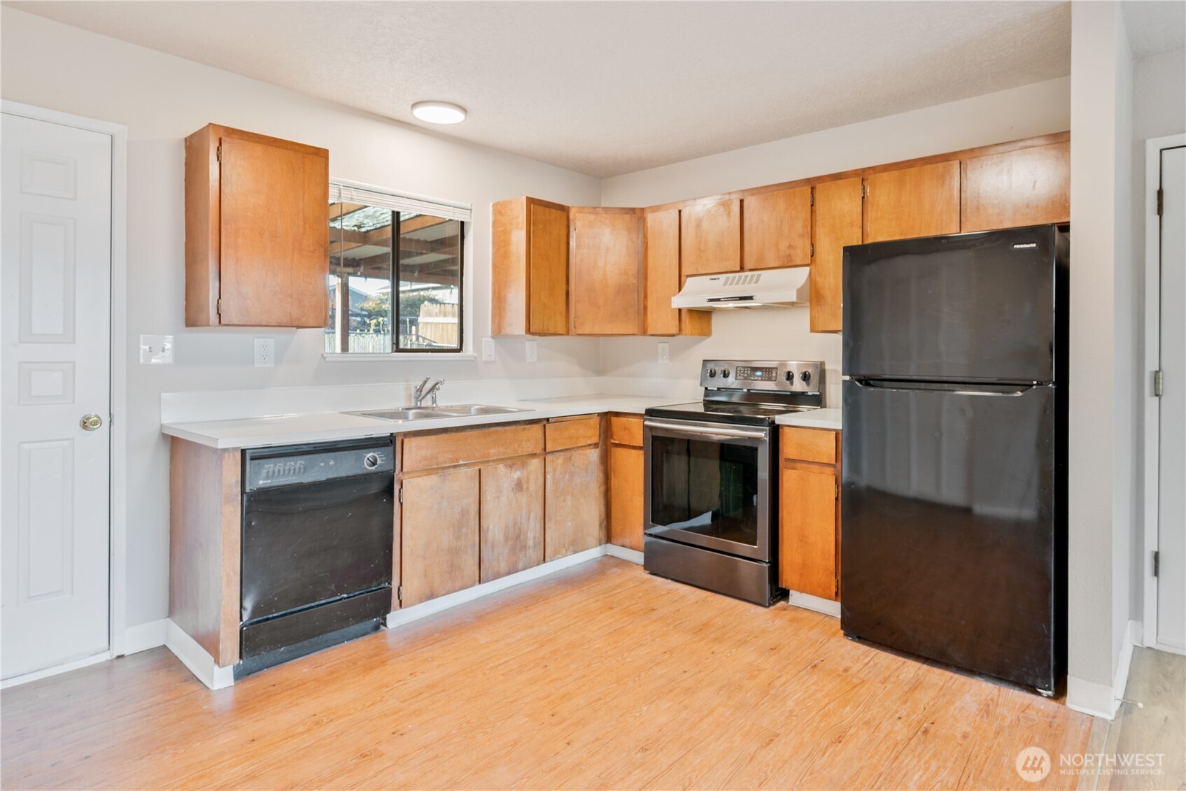 2 Burdick Place, Unit C/D Longview, WA 98632 - Photo 7 of 30