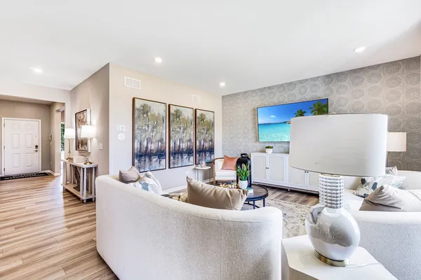 $448,990 | 1261 Pr Rdg Trail, Antioch, IL 60002