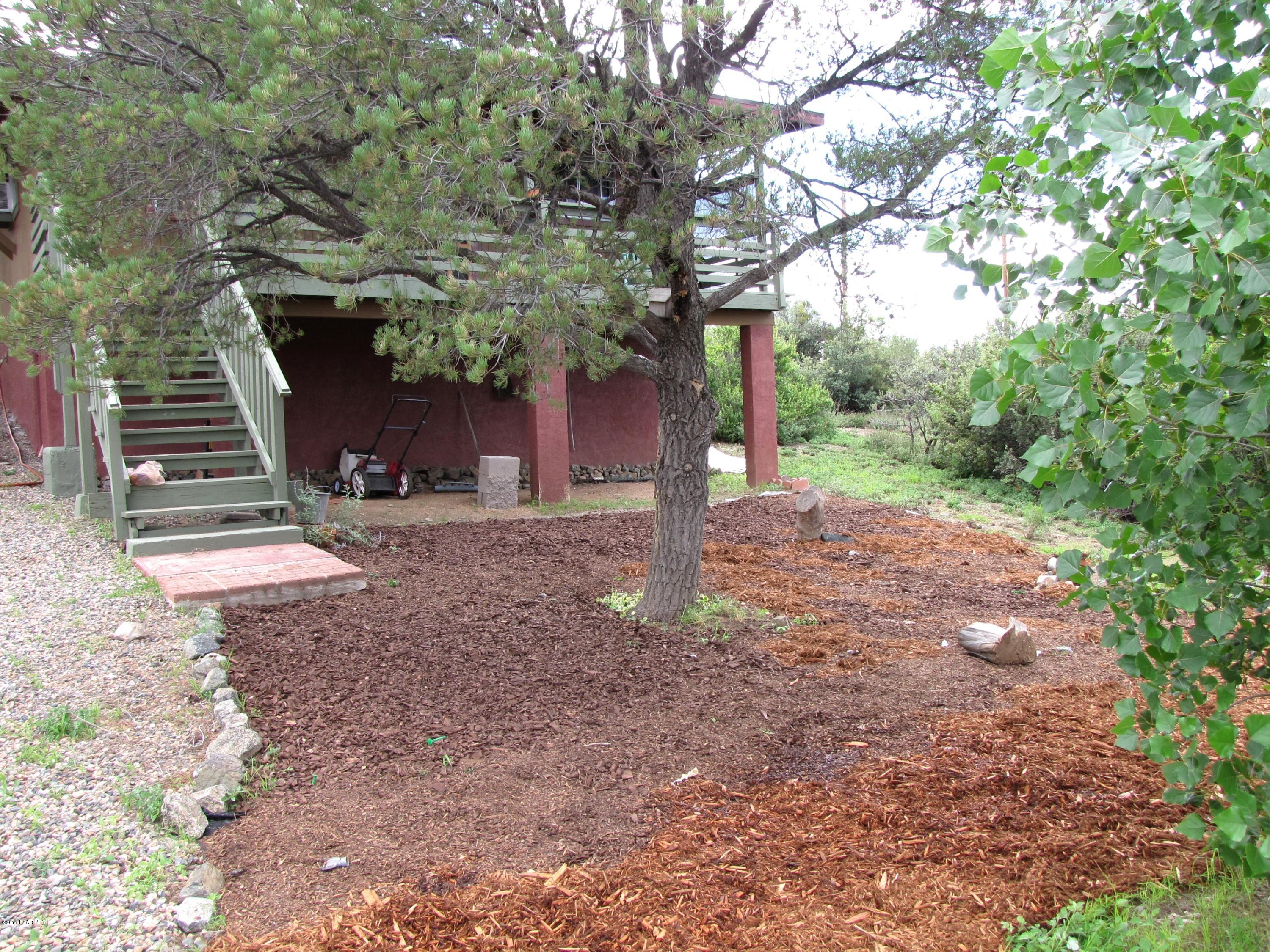 1701 North Topaz Road Prescott, AZ 86301 - Photo 3 of 19 IMG_1328