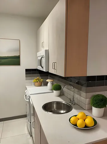 $2,400 | 144 Bowdoin Street, Unit 53, Boston, MA 02108