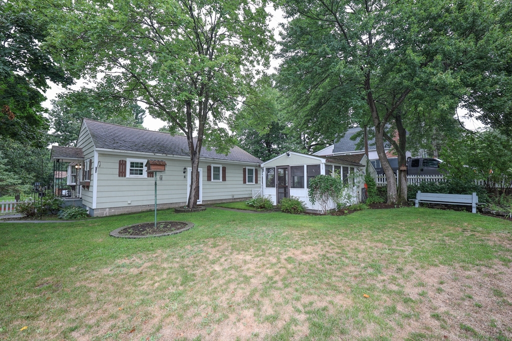 17 Poplar Road Westford, MA 01886 - Photo 9 of 39 Gallery Image 9