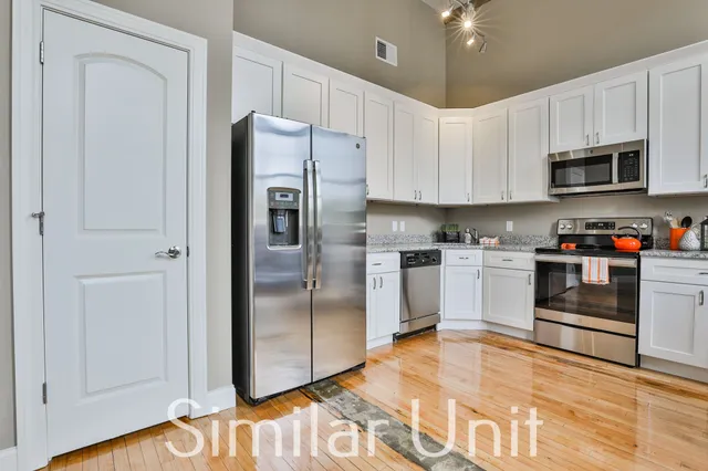 $2,365 | 670 North Commercial Street, Unit LL16, Manchester, NH 03101