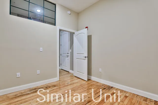 $2,365 | 670 North Commercial Street, Unit LL16, Manchester, NH 03101