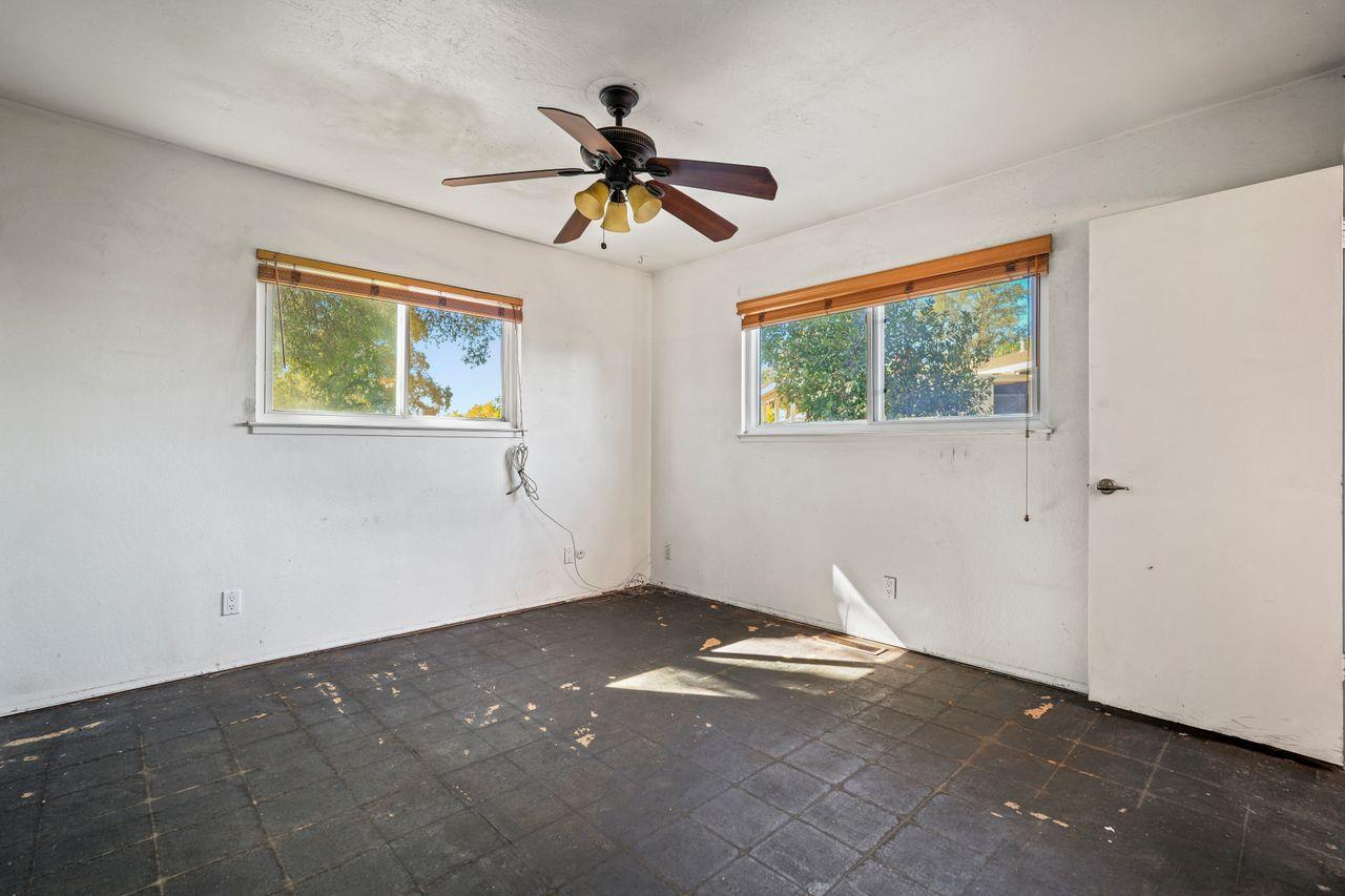 3331 Taylor Road Loomis, CA 95650 - Photo 14 of 97 a view of room with window and ceiling fan