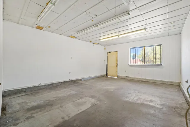a view of empty room with front door