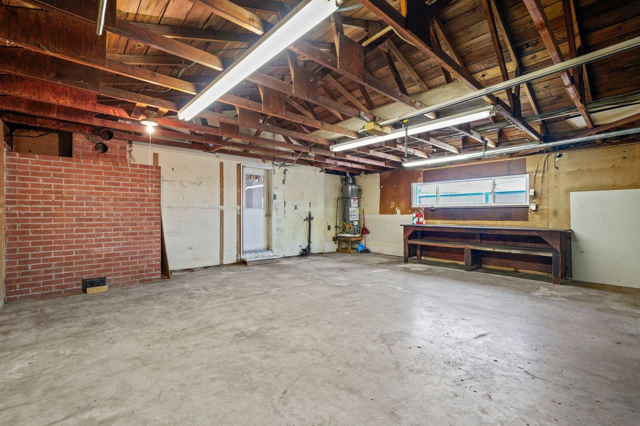 3331 Taylor Road Loomis, CA 95650 - Photo 27 of 97 a view of room with wooden walls