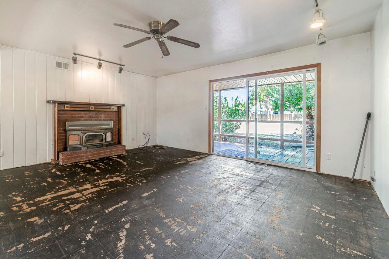 3331 Taylor Road Loomis, CA 95650 - Photo 55 of 97 a view of empty room with a fireplace