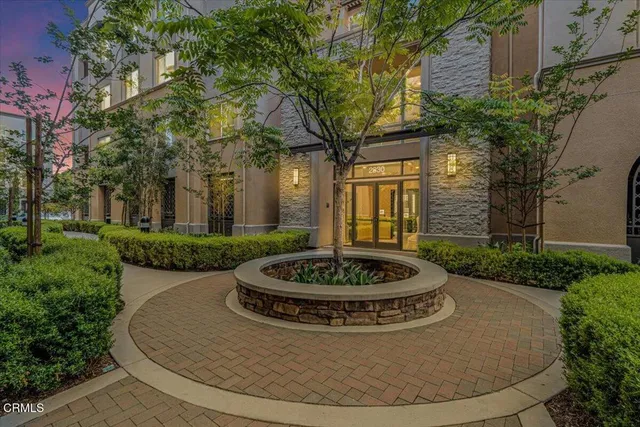 $739,000 | 2830 Wagon Wheel Road, Unit 304, Oxnard, CA 93036