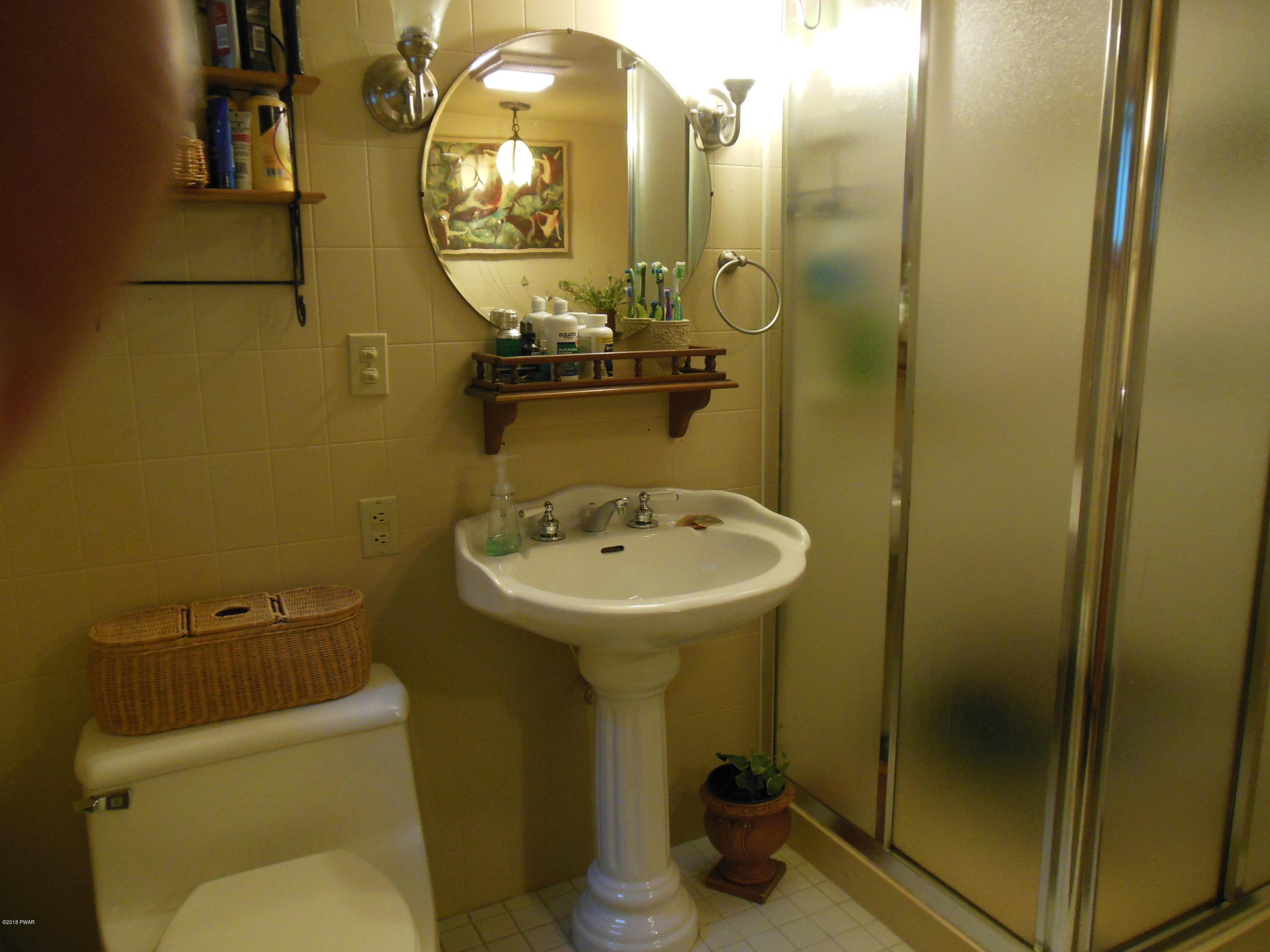 1820 Ravnikar Road Waymart, PA 18472 - Photo 23 of 41