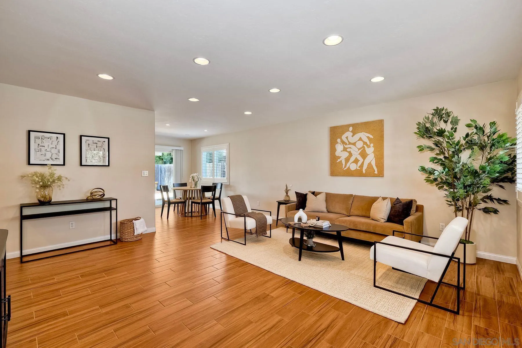 8850 Ellsworth Circle Santee, CA 92071 - Photo 5 of 29 a living room with furniture and a wooden floor
