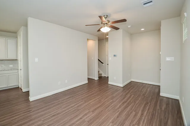 $2,650 | 9821 Prairie Garden Lane, Houston, TX 77080