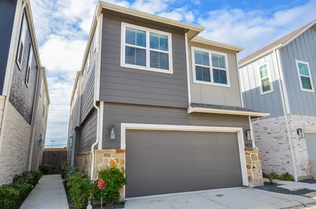 $2,650 | 9821 Prairie Garden Lane, Houston, TX 77080