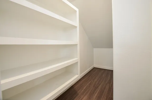 $2,650 | 9821 Prairie Garden Lane, Houston, TX 77080