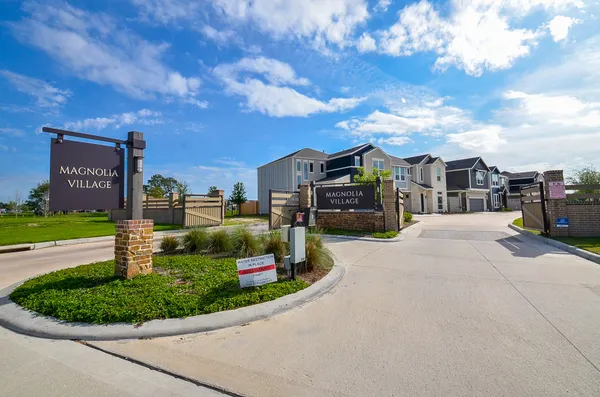 $2,550 | 9821 Prairie Garden Lane, Houston, TX 77080