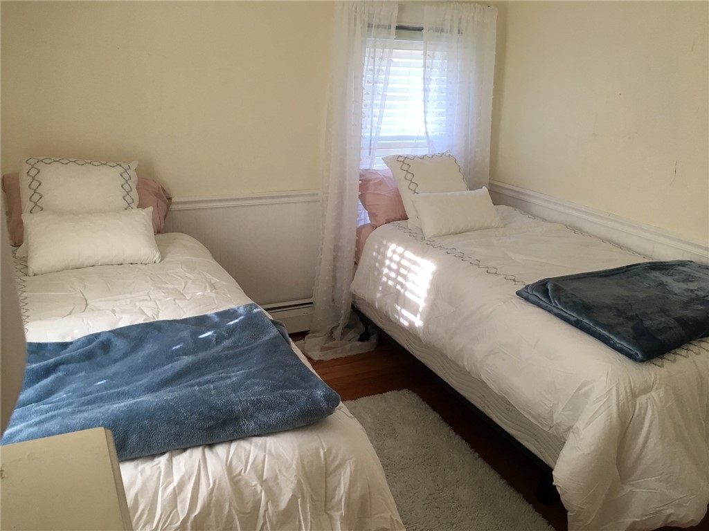 124 Beach Road Bristol, RI 02809 - Photo 12 of 20