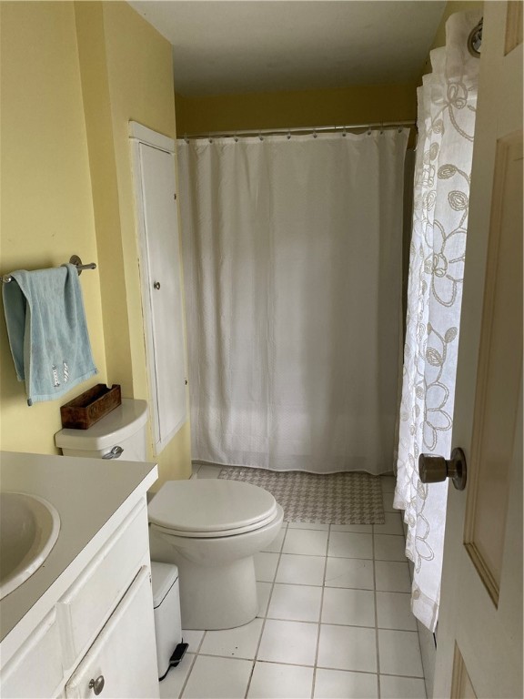 124 Beach Road Bristol, RI 02809 - Photo 15 of 20