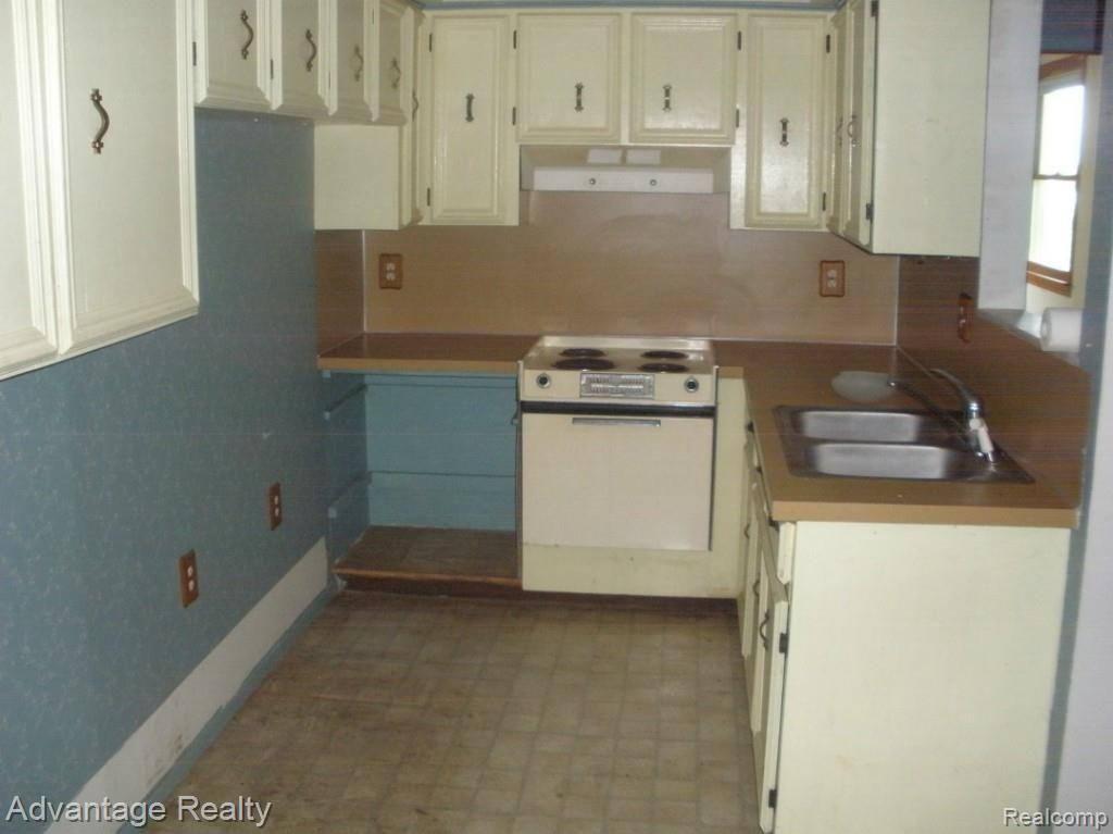 2330 North Riley Centre Memphis, MI 48041 - Photo 10 of 43 2300 riley 036.jpg
