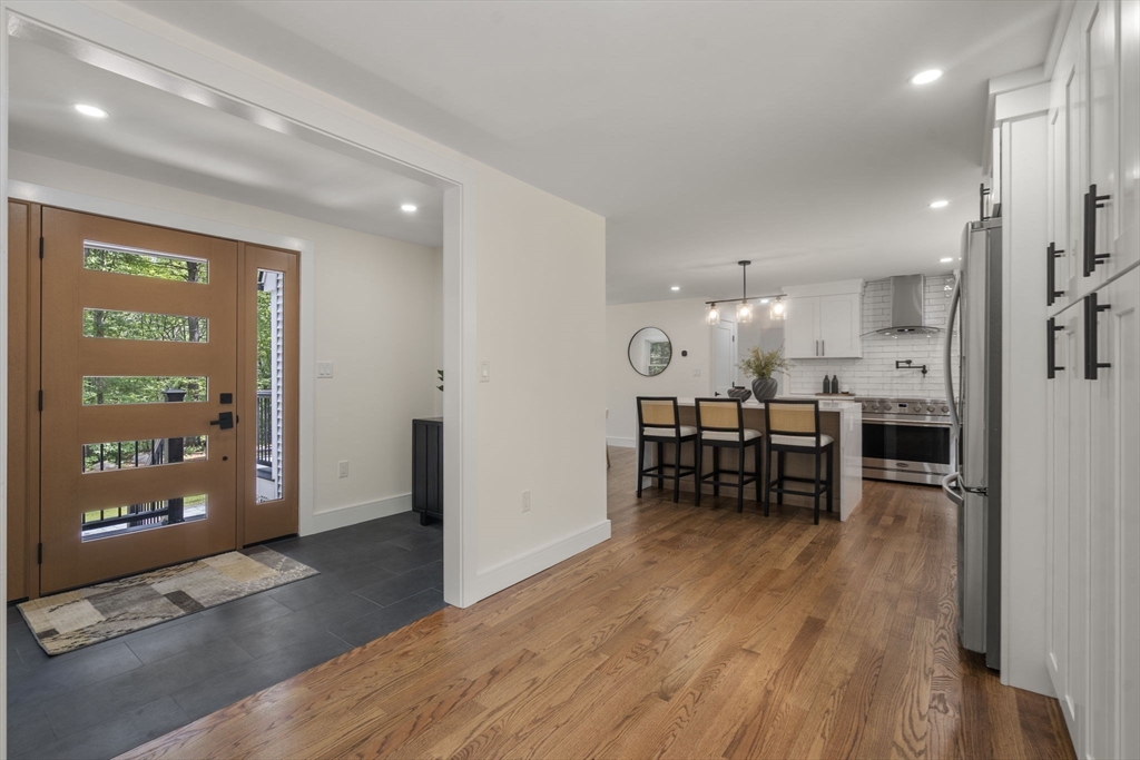241 Prospect Street Franklin, MA 02038 - Photo 4 of 42
