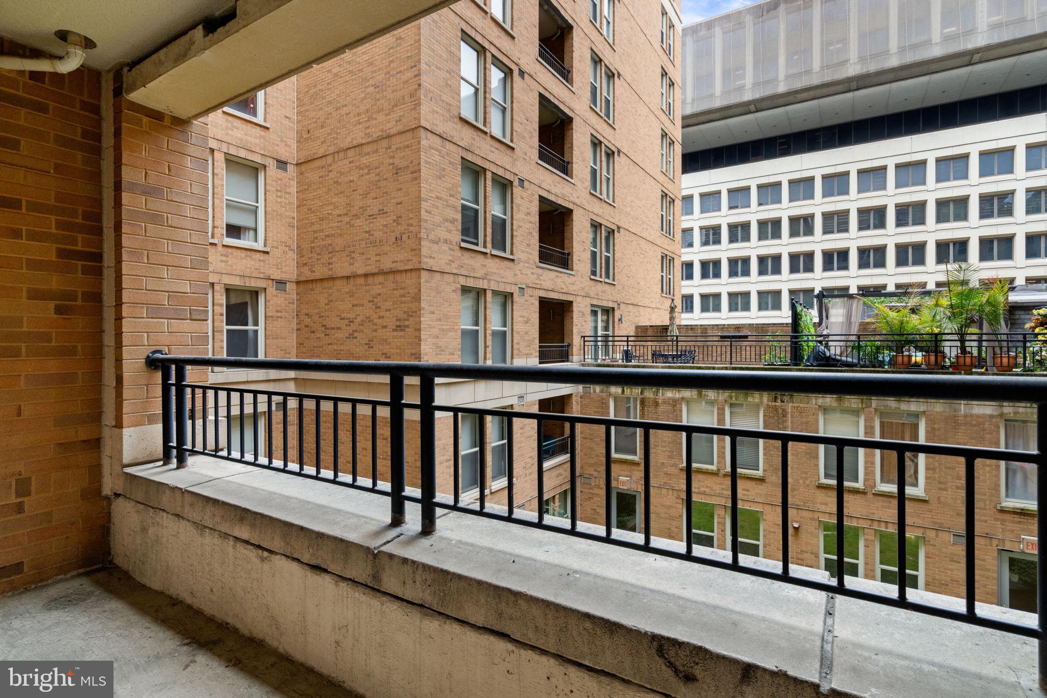 915 E Street Northwest, Unit 505 Washington, DC 20004 - Photo 11 of 25