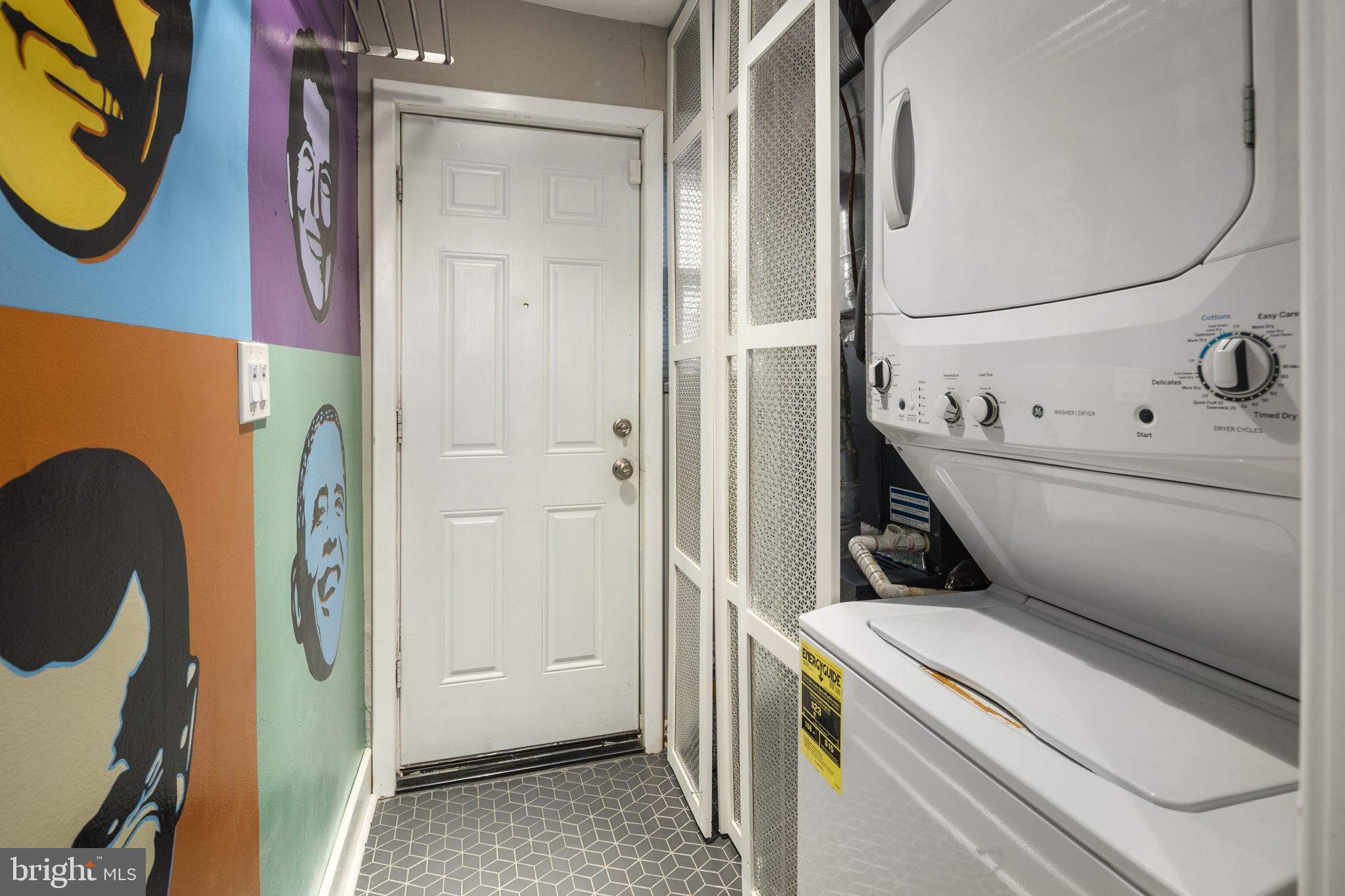 131 17th Street Southeast, Unit 1 Washington, DC 20003 - Photo 12 of 17 Washer & dryer
