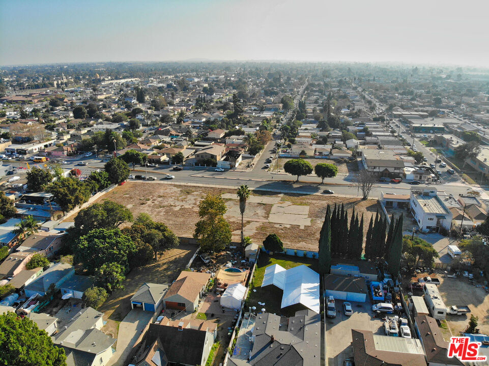 1005 Rosecrans Avenue Compton, CA 90221 - Photo 12 of 15 an aerial view of multiple house