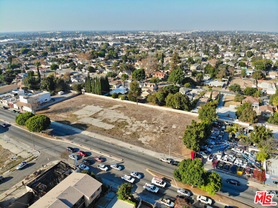 1005 Rosecrans Avenue Compton, CA 90221 - Photo 3 of 15 an aerial view of a city