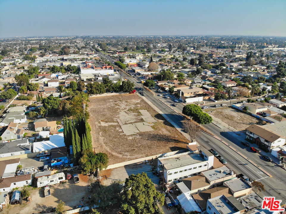 1005 Rosecrans Avenue Compton, CA 90221 - Photo 6 of 15 an aerial view of multiple house
