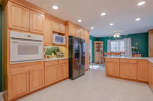 $589,000 | 13 Edna Drive, Hyde Park, NY 12538