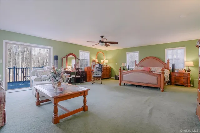 $589,000 | 13 Edna Drive, Hyde Park, NY 12538