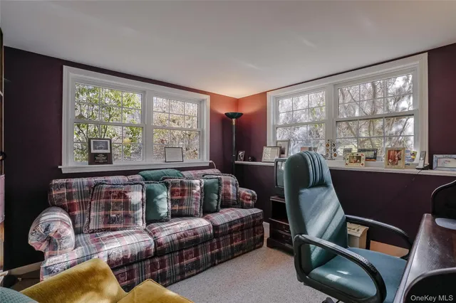 $589,000 | 13 Edna Drive, Hyde Park, NY 12538