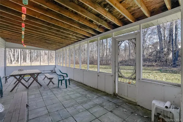 $589,000 | 13 Edna Drive, Hyde Park, NY 12538