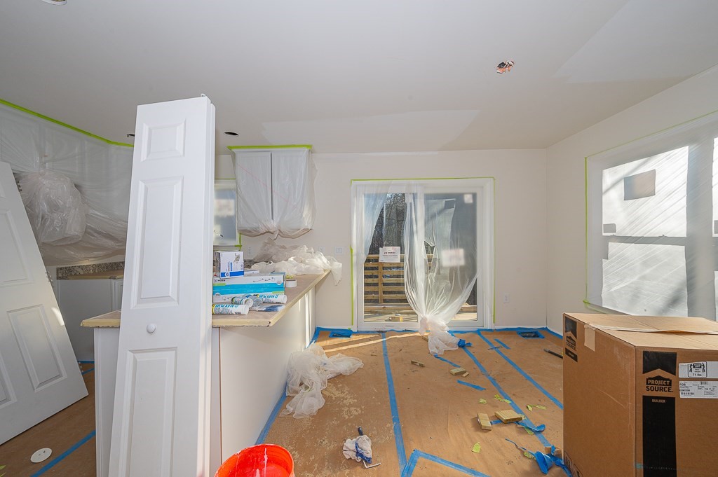 22-24 Apthorp Street Worcester, MA 01606 - Photo 6 of 41 Gallery Image 6