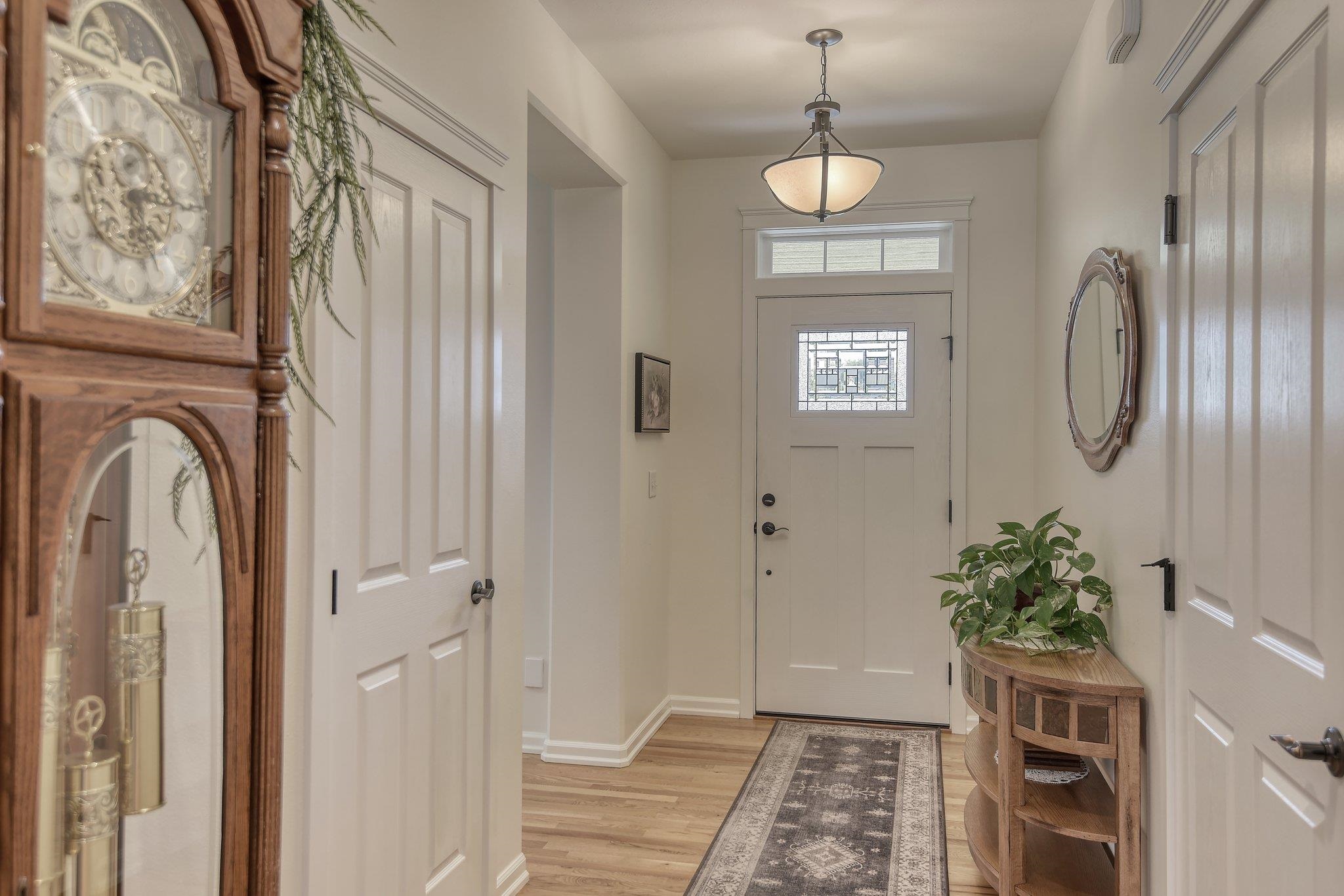 404 South Rees Road Spokane Valley, WA 99216 - Photo 3 of 38 Gallery Image 3