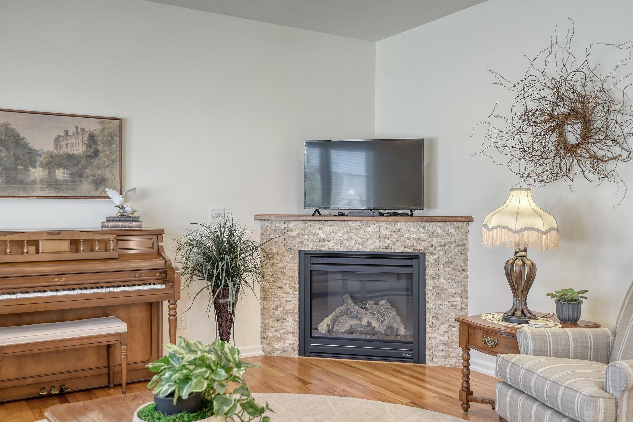 404 South Rees Road Spokane Valley, WA 99216 - Photo 8 of 38 Gallery Image 8