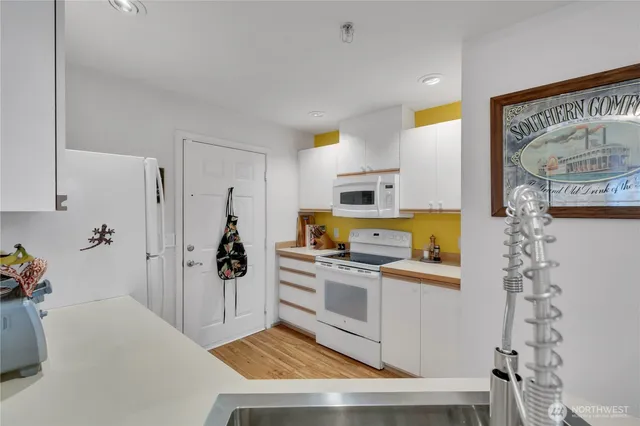 $399,999 | 23311 59th Place South, Unit 186, Kent, WA 98032